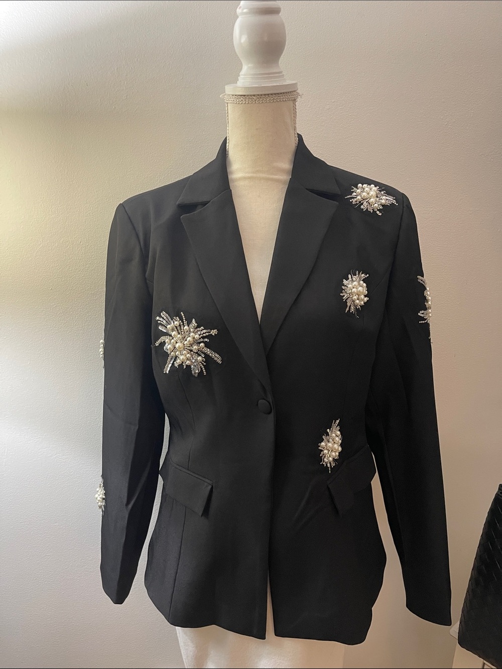 Black with Pearl and Sequined Embellished Women's Blazer - Picture 2 of 9